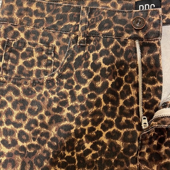 Leopard Denim Skirt - Picture 7 of 10